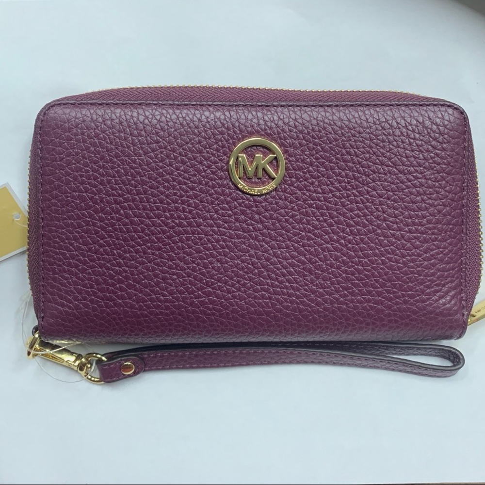 Michael Kors Fulton Leather Phone Case Wristlet